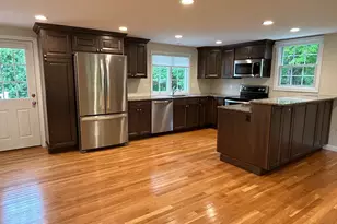41 Melody Ln, Essex, CT 06442 - Photo 7