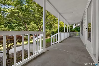 9 Spinnaker Road, Waterford, CT 06385 - Photo 5