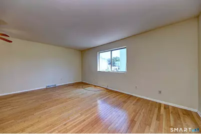 10 Hawthorne Avenue #12, Derby, CT 06418 - Photo 7