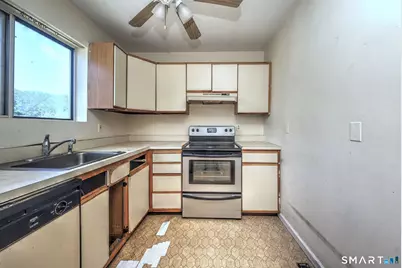 10 Hawthorne Avenue #12, Derby, CT 06418 - Photo 17