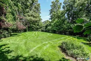 20 Dick Finn Rd, New Fairfield, CT 06812 - Photo 3