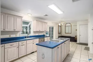 20 Dick Finn Rd, New Fairfield, CT 06812 - Photo 15