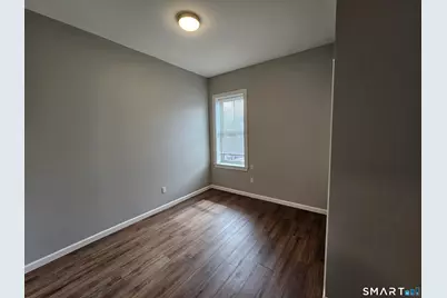 94-96 Edwards Street #3A, Hartford, CT 06120 - Photo 9