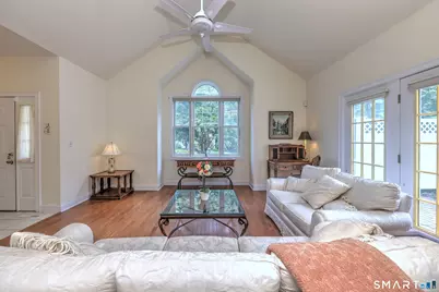 3 Southwick Court North #3, Milford, CT 06461 - Photo 3
