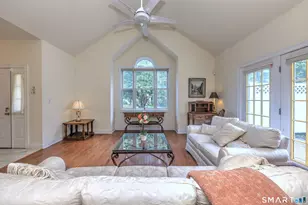 3 Southwick Ct N, Milford, CT 06461 - Photo 3
