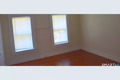 13 Pleasant Street, Woodbury, CT 06798 - Photo 9