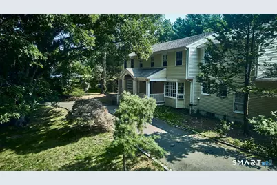 4 Surrey Lane, Westport, CT 06880 - Photo 3
