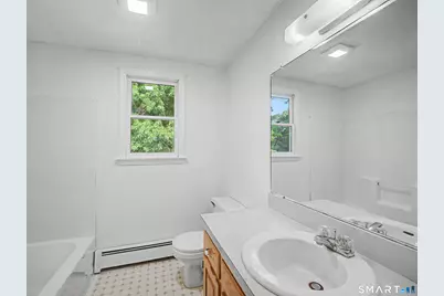 33 West Gerald Drive, Manchester, CT 06040 - Photo 15