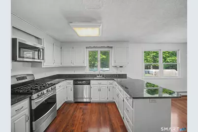33 West Gerald Drive, Manchester, CT 06040 - Photo 17