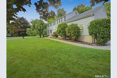 33 West Gerald Drive, Manchester, CT 06040 - Photo 5