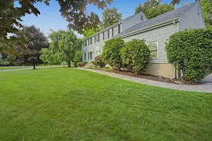 33 W Gerald Dr, Manchester, CT 06040 - Photo 5