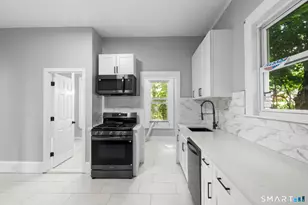 47 Hart St, New Britain, CT 06052 - Photo 7