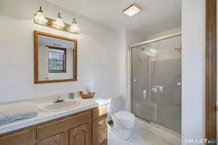 143 Fitzgerald Dr, East Hartford, CT 06118 - Photo 35