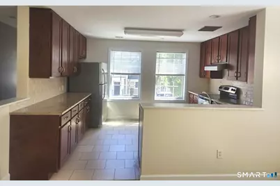 46 Stoneridge Circle #46, Stamford, CT 06902 - Photo 5