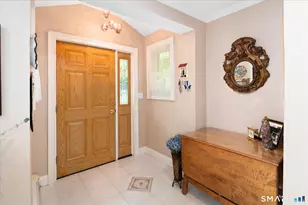 27 Archer Ln, Stamford, CT 06905 - Photo 5