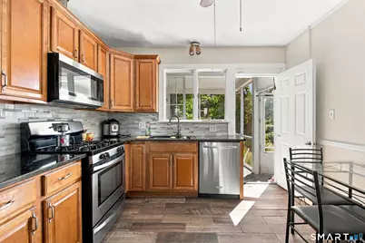 144 Clinton Street, Waterbury, CT 06710 - Photo 5