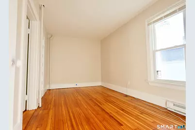 101 Stearns Street, Bristol, CT 06010 - Photo 9