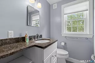 12 Middlefield Dr, West Hartford, CT 06107 - Photo 11