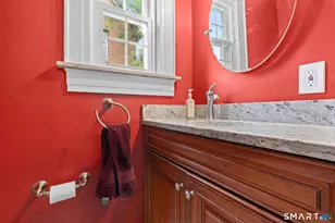 12 Middlefield Dr, West Hartford, CT 06107 - Photo 9
