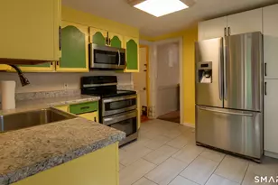 40 Packard St, Manchester, CT 06040 - Photo 7