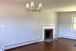 125 Canary Pl, Stratford, CT 06614 - Photo 5