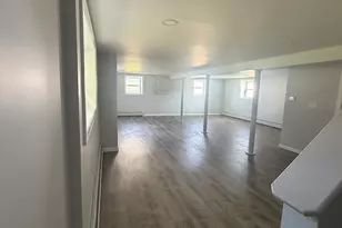 125 Canary Pl, Stratford, CT 06614 - Photo 15