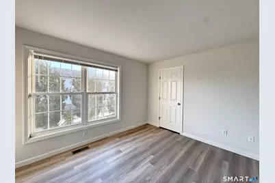 22 Ferris Avenue #8, Norwalk, CT 06854 - Photo 7