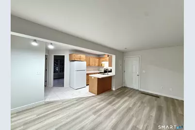 22 Ferris Avenue #8, Norwalk, CT 06854 - Photo 5