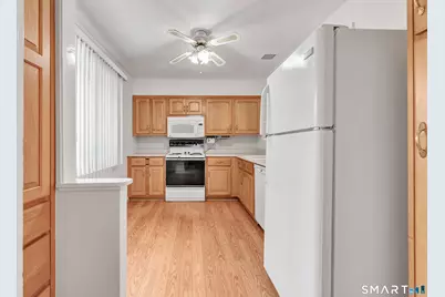 621 Onondaga Lane #B, Stratford, CT 06614 - Photo 21