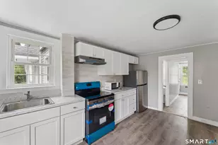 76 Rockville Rd, East Windsor, CT 06016 - Photo 5