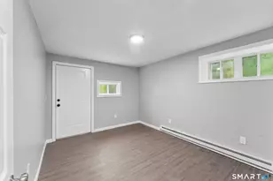 76 Rockville Rd, East Windsor, CT 06016 - Photo 35
