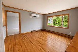 19 Hillside Cir, Brookfield, CT 06804 - Photo 5