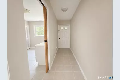 19 Hillside Circle, Brookfield, CT 06804 - Photo 9
