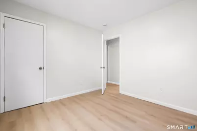 25 Elizabeth Street, Ansonia, CT 06401 - Photo 15