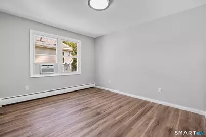 25 Elizabeth Street, Ansonia, CT 06401 - Photo 23