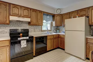83 Old Mt Tom Rd, Litchfield, CT 06750 - Photo 9