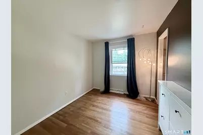 220 Foxon Hill Road, New Haven, CT 06513 - Photo 13
