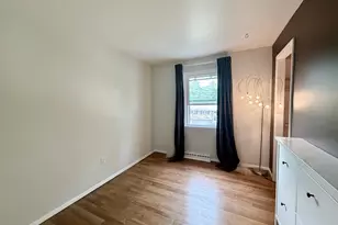 220 Foxon Hill Rd, New Haven, CT 06513 - Photo 13