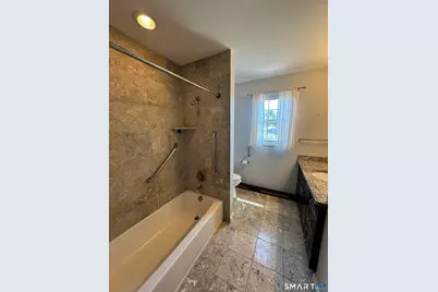 21 Weir Street, Branford, CT 06405 - Photo 13