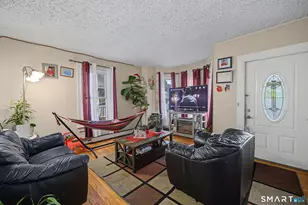 23 Housman St, Danbury, CT 06810 - Photo 5