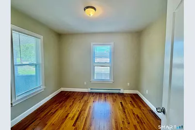 23 Housman Street, Danbury, CT 06810 - Photo 25