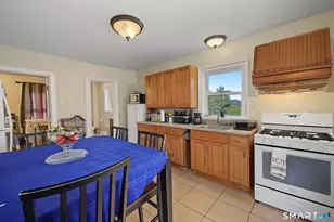 23 Housman St, Danbury, CT 06810 - Photo 17