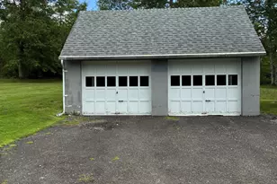 366 Torrington Rd, Litchfield, CT 06759 - Photo 23