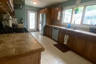 5 Llynwood Dr, Bolton, CT 06043 - Photo 3