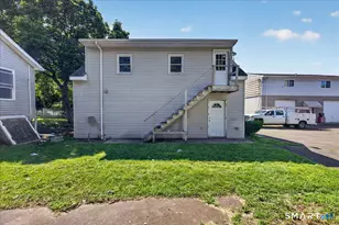 21 Edgemere Rd, East Haven, CT 06512 - Photo 15