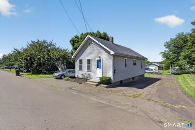 21 Edgemere Road, East Haven, CT 06512 - Photo 17