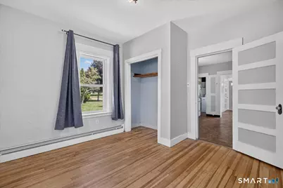 21 Edgemere Road, East Haven, CT 06512 - Photo 9