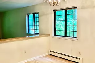 215 Foxwood Ln, Milford, CT 06461 - Photo 5