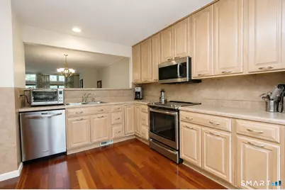 6 Stratford Park #6, Bloomfield, CT 06002 - Photo 7