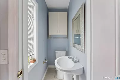 22 Hine Street, West Haven, CT 06516 - Photo 11